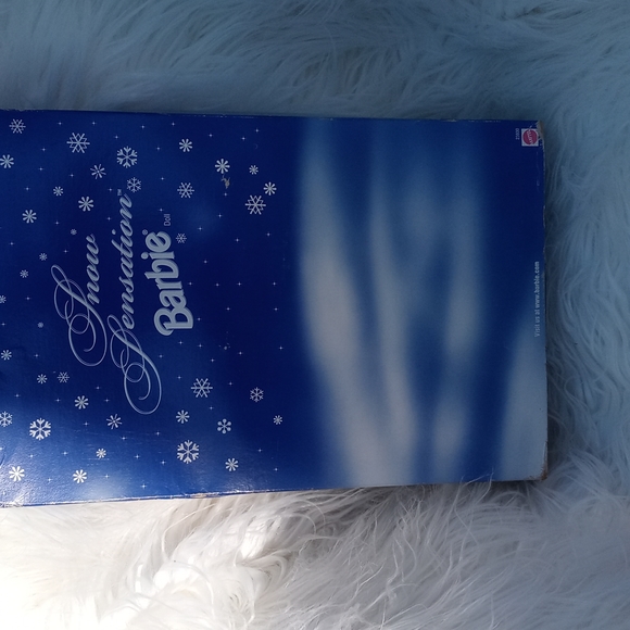 SNOW SENSATION BARBIE 1998 WITH ORIGINAL BOX - Picture 8 of 12